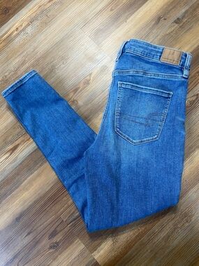 4/$16 American Eagle Jeggings